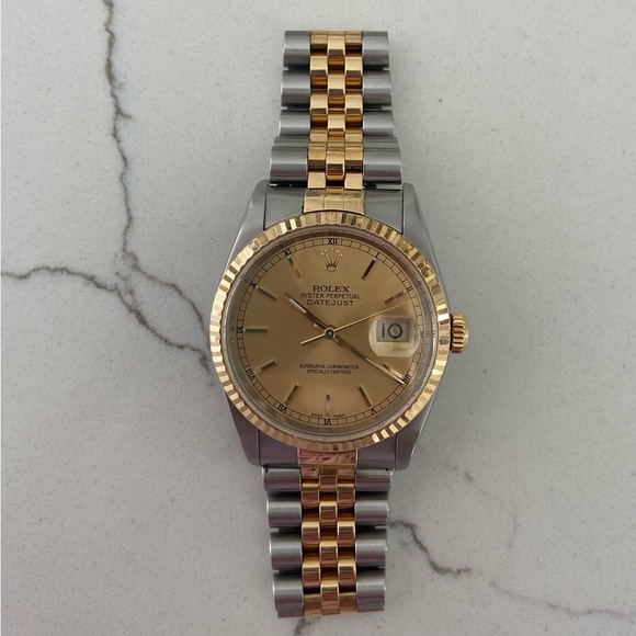 Rolex Men's Watch Datejust Oyster Perpetual Automatic 36mm Gold Dial YR 2000 - Picture 4 of 12